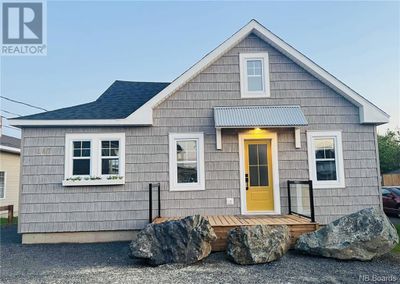 187 Blvd Jd Gauthier, House other with 4 bedrooms, 1 bathrooms and null parking in Shippagan NB | Image 1