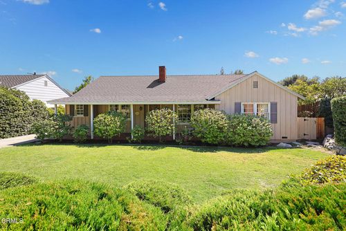 1230 Pequena Ln, La Canada Flintridge, CA, 91011-2213 | Card Image