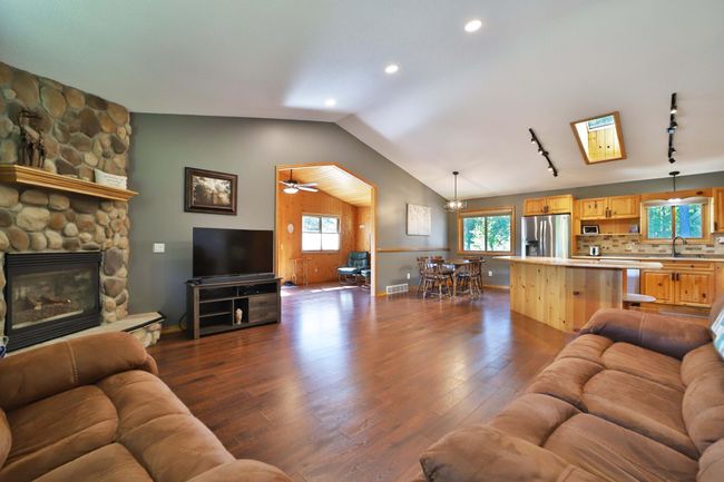 30467 N Lakeview Dr, House other with 4 bedrooms, 3 bathrooms and null parking in Breezy Point MN | Image 11