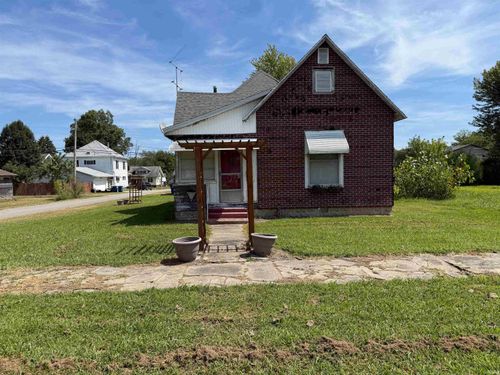 602 S Lawton St, Jasonville, IN, 47438-2102 | Card Image
