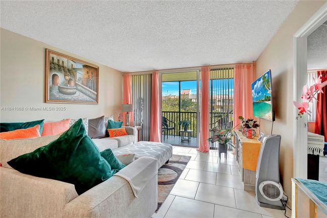 APT-461 - 3651 Environ Blvd, Condo with 2 bedrooms, 2 bathrooms and null parking in Lauderhill FL | Image 20