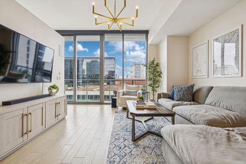 apt-301-1212 Laurel St, Nashville, TN, 37203-4434 | Card Image