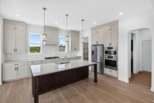 19265 Everglade Path, Farmington, MN, 55024-7041 | Card Image