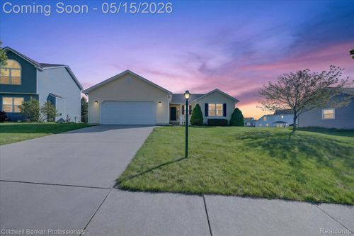 11090 Alexandria Ln, Davison, MI, 48423-9010 | Card Image