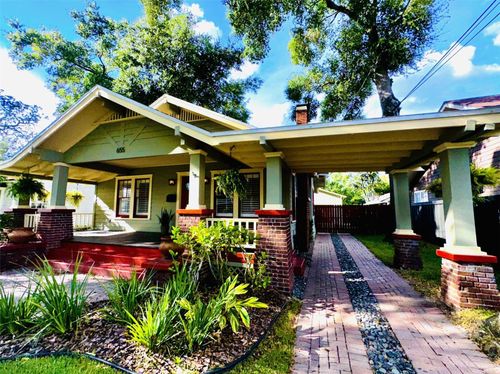 655 Park Lake St, ORLANDO, FL, 32803-3927 | Card Image