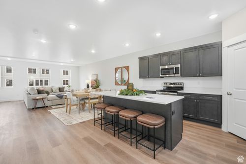 215-668 E Garden Grove Dr, Eagle Mountain, UT, 84005-5483 | Card Image