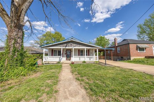 217 Donnelly St, De Soto, MO, 63020-1023 | Card Image