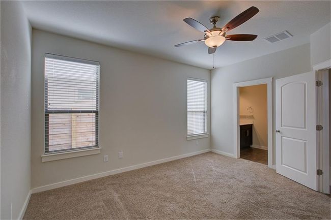 APT-11 - 2001 Faro Dr, Condo with 3 bedrooms, 3 bathrooms and null parking in Austin TX | Image 13
