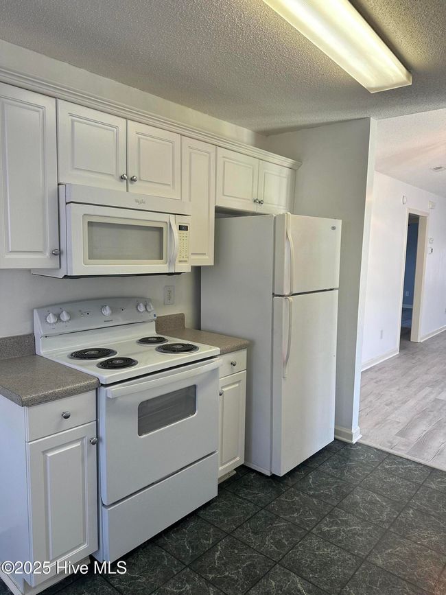 7322 Haskell Ct, House other with 3 bedrooms, 2 bathrooms and 1 parking in Wilmington NC | Image 6