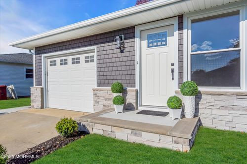 17 Palmetto Point St, Toms River, NJ, 08757-3722 | Card Image