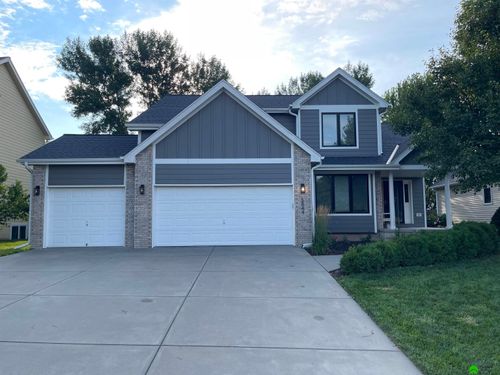 5844 S 91st St, Lincoln, NE, 68526-9540 | Card Image