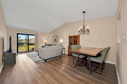 911-9449 Boca Cove Cir, Boca Raton, FL, 33428 | Card Image