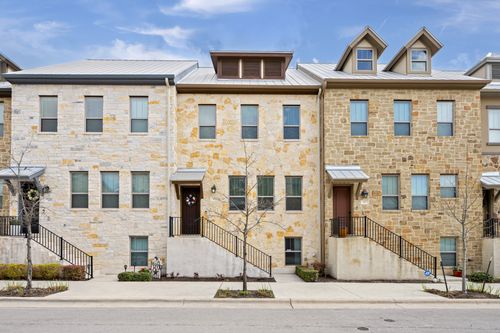 313 Adams St, Georgetown, TX, 78628-3611 | Card Image