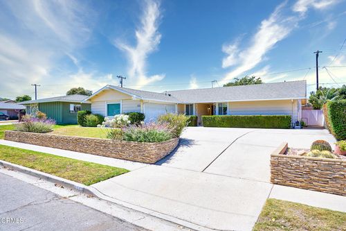 8543 Medford St, Ventura, CA, 93004-2126 | Card Image