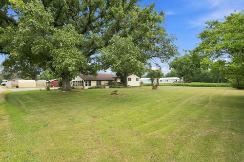 30850 144th Ave, Long Grove, IA, 52756-8712 | Card Image