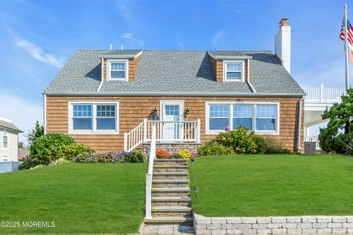 411 Ocean Ave, Sea Girt, NJ, 08750-2709 | Card Image