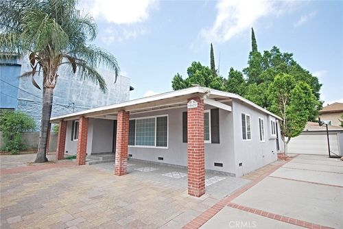 10622 Zelzah Ave, Granada Hills, CA, 91344-5999 | Card Image