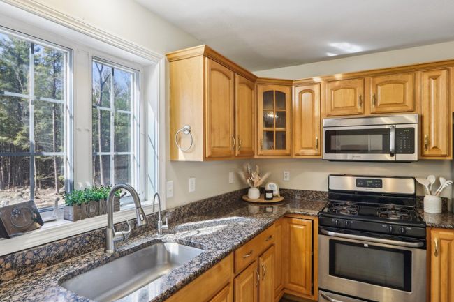24 Salisbury Rd, House other with 3 bedrooms, 3 bathrooms and null parking in Mont Vernon NH | Image 15