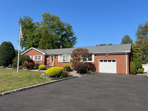 148 Stonehenge Ter, Clark, NJ, 07066-2033 | Card Image