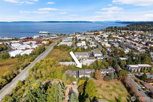 b204-432 3rd Ave S, Edmonds, WA, 98020-8420 | Card Image