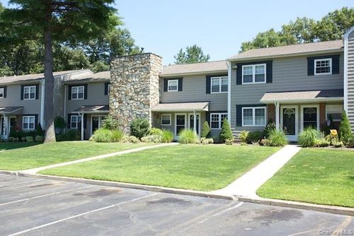 329-248 Lake Pointe Court, Brookhaven, NY, 11953 | Card Image