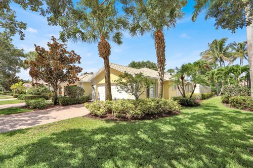 5181 Magnolia Bay Cir, Palm Beach Gardens, FL, 33418-6736 | Card Image