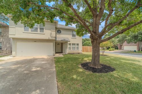 2000 Elk Ridge Cv, Round Rock, TX, 78665-2387 | Card Image