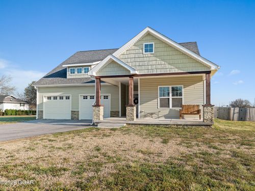 1013 Stadium Dr, Webb City, MO, 64870-1028 | Card Image