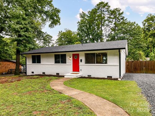 2508 Carrington Ct, Charlotte, NC, 28208-3612 | Card Image