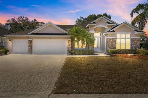 201 W Blue Water Edge Dr, EUSTIS, FL, 32736-2254 | Card Image