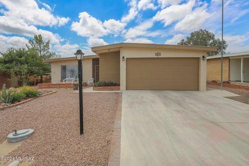 649 W Via San Mateo, Green Valley, AZ, 85614 | Card Image