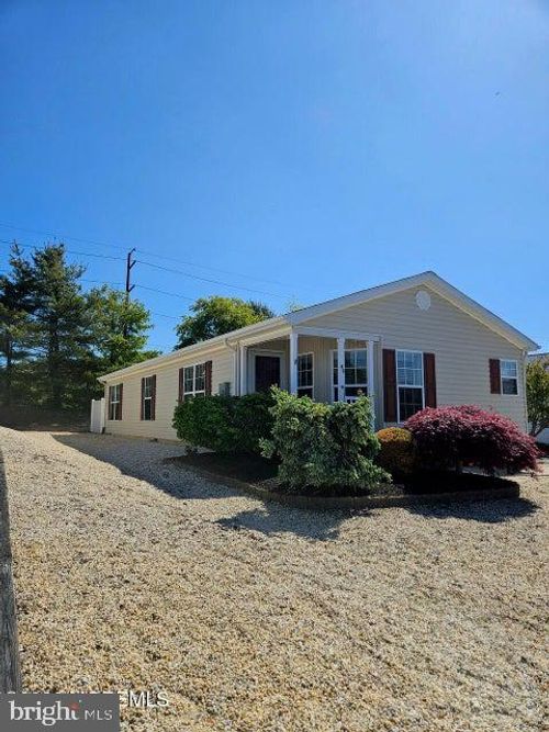 48 Fort Lee Dr, Manahawkin, NJ, 08050-6012 | Card Image