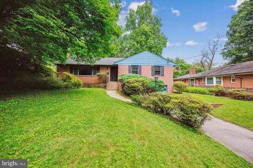 1305 Woodside Pkwy, SILVER SPRING, MD, 20910-1552 | Card Image