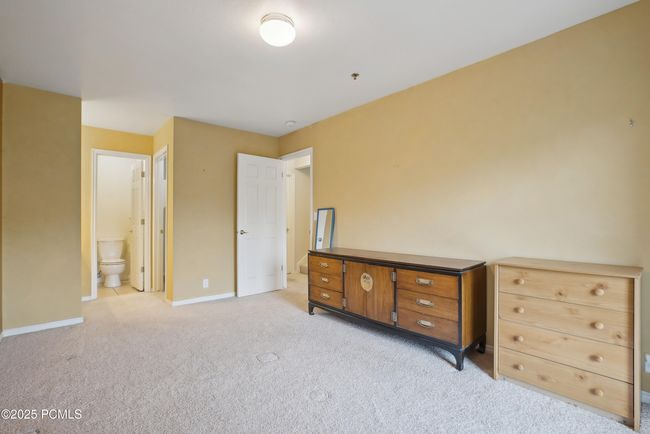 4 - 984 Uri Ln, Condo with 2 bedrooms, 3 bathrooms and null parking in Midway UT | Image 17