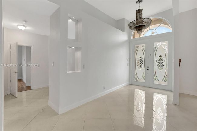 21698 Abington Ct, House other with 5 bedrooms, 3 bathrooms and null parking in Boca Raton FL | Image 6