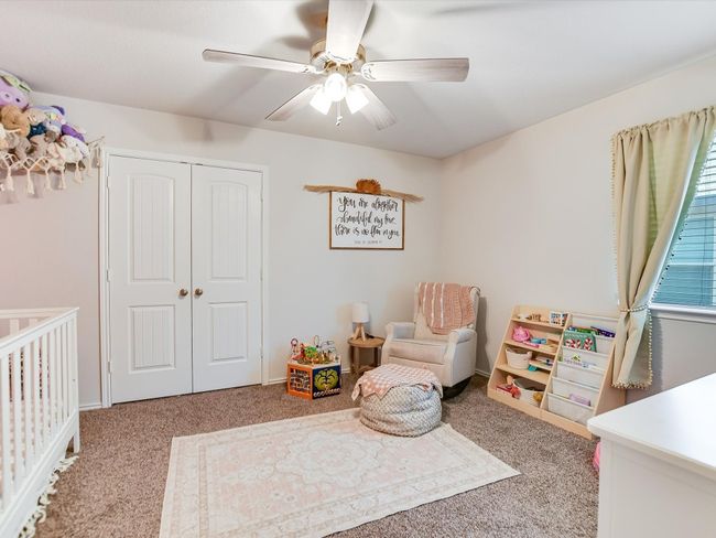 1640 Th Johnson, House other with 3 bedrooms, 2 bathrooms and 4 parking in Taylor TX | Image 15