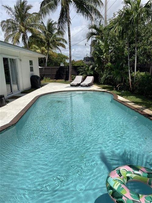 1411 Ne 30th St, Pompano Beach, FL, 33064-6834 | Card Image