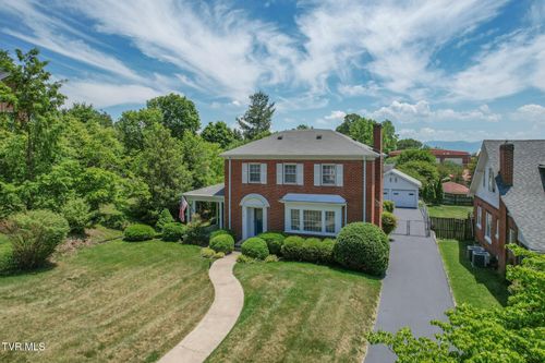 612 Lawrence Ave, Bristol, VA, 24201-3540 | Card Image