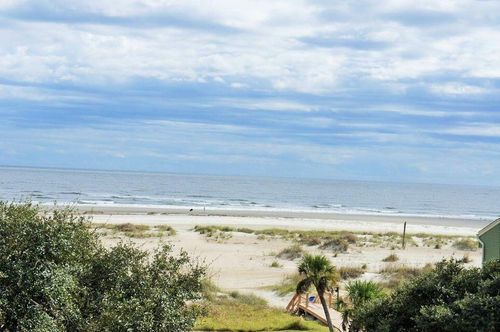 305-a-7600 Palmetto Dr, Isle of Palms, SC, 29451-3859 | Card Image