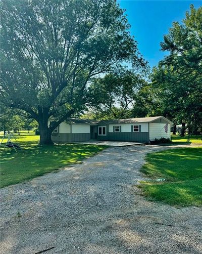 303 Olive Street, House other with 3 bedrooms, 2 bathrooms and null parking in West Mineral KS | Image 1