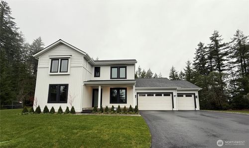 12288 Madrona Rd Sw, Port Orchard, WA, 98367-9684 | Card Image