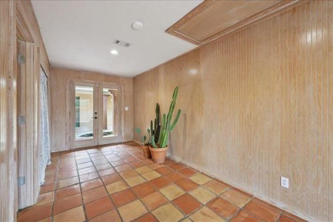 1010 Yaupon Trl, House other with 5 bedrooms, 3 bathrooms and 3 parking in Sour Lake TX | Image 24