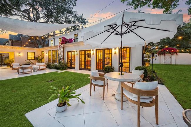 2129 Brentwood Dr, House other with 3 bedrooms, 5 bathrooms and 2 parking in Houston TX | Image 45