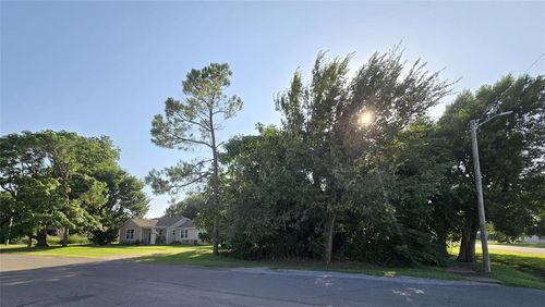 103 Sw 4th St, Minco, OK, 73059-3001 | Card Image