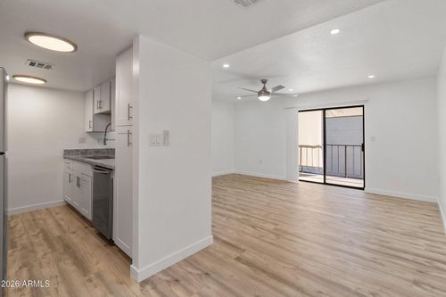 2033-3033 E Devonshire Ave, Phoenix, AZ, 85016-5894 | Card Image