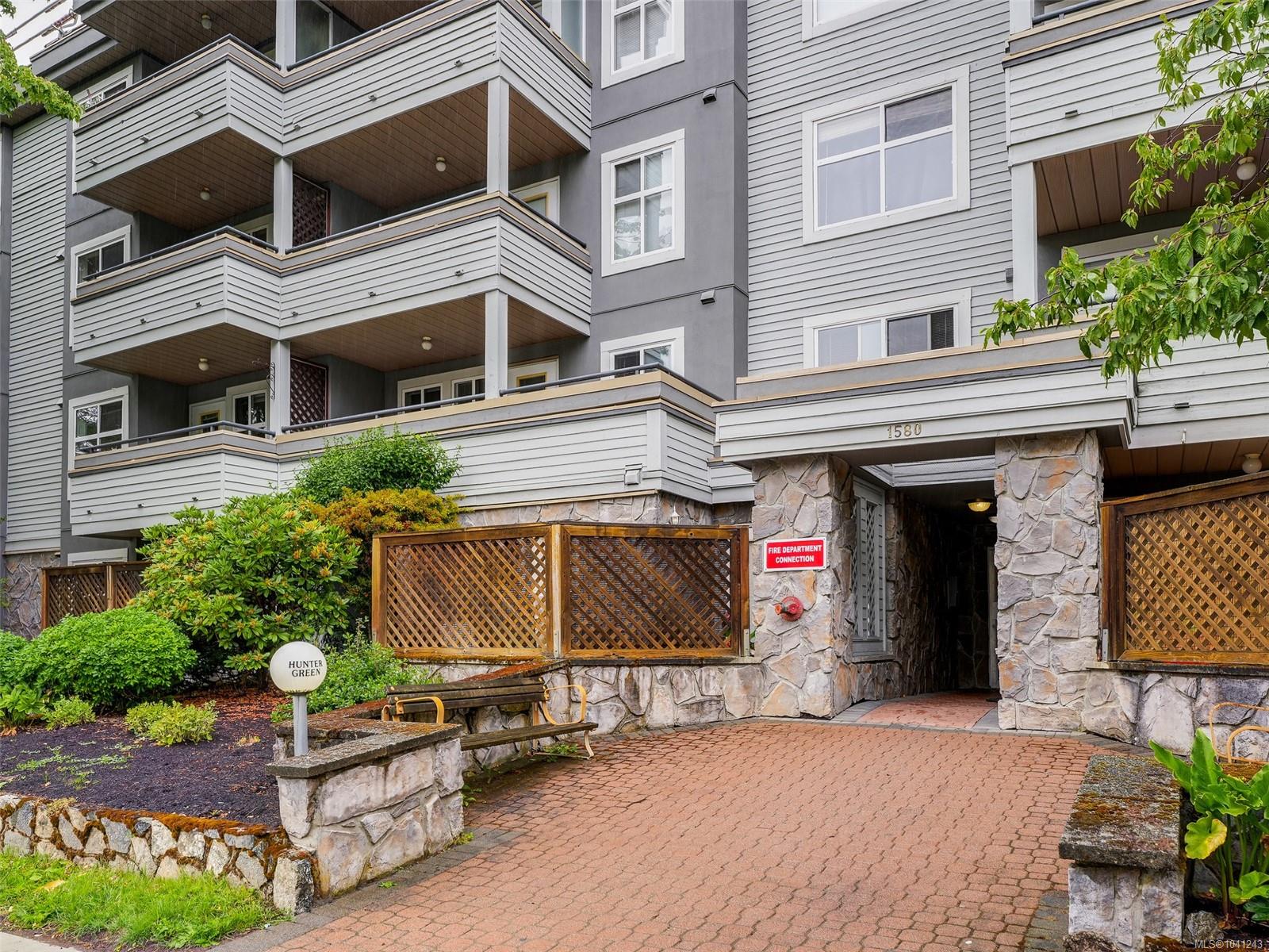 Residential in Saanich