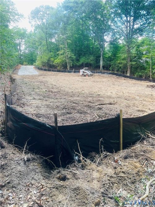 163 Turners Neck Rd, Toano, VA, 23168-8602 | Card Image