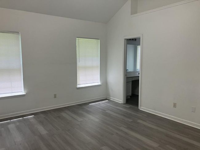10246 Deep Creek Pl, House other with 4 bedrooms, 3 bathrooms and null parking in Union City GA | Image 9