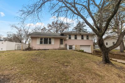 10608 Xavis Street Nw, House other with 3 bedrooms, 1 bathrooms and null parking in Coon Rapids MN | Image 2