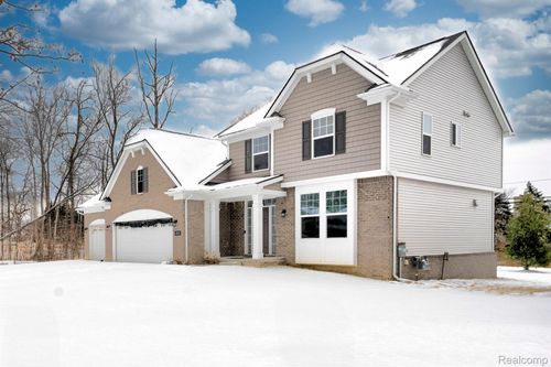 2030 Emerald Ln, Wixom, MI, 48393-1429 | Card Image